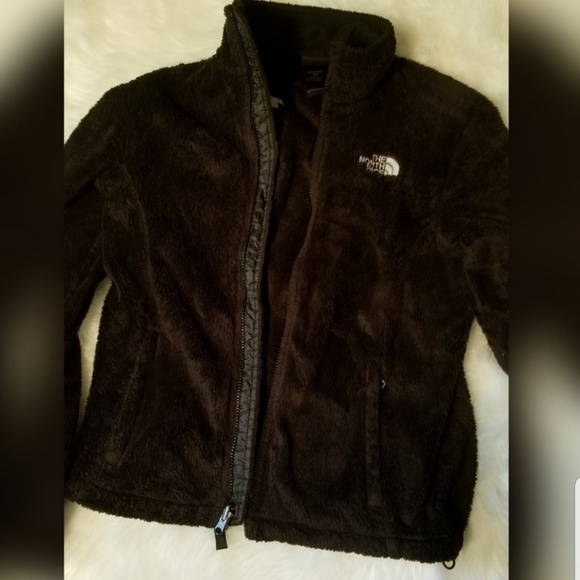 The North Face Jackets & Blazers - {North Face} Black Fleece Jacket